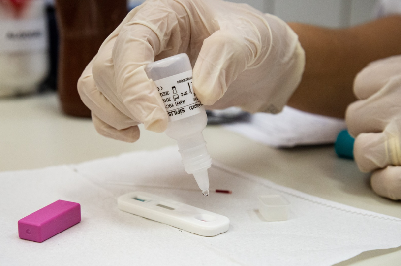 Dezembro Vermelho: seminário na Serra aborda conscientização sobre HVI/AIDS