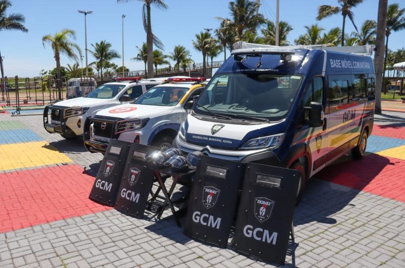 Secretaria de Defesa Social recebe novas viaturas, bases móveis e quadriciclos