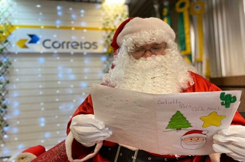 CMEIs da Serra participam da campanha Papai Noel dos Correios