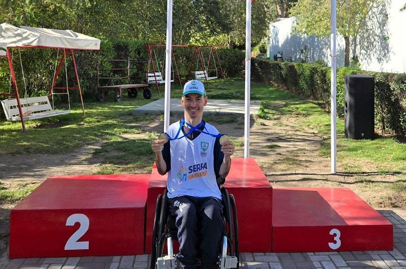 Paratleta serrano é ouro duas vezes em Grand Prix de tiro esportivo no Peru
