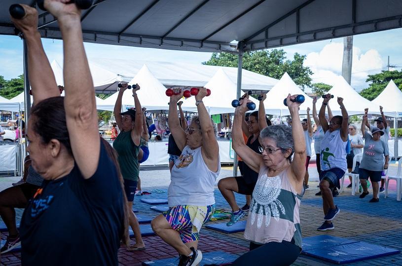 Aulão Onda Lilás leva esporte e conscientização ao Parque da Cidade