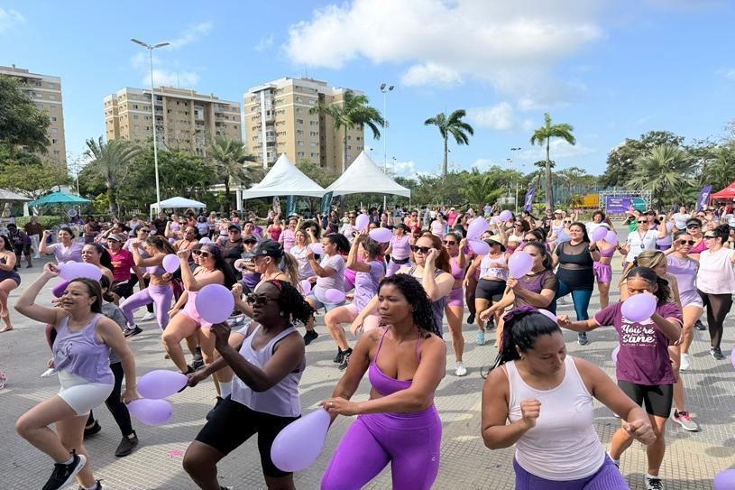 Onda Lilás reúne centenas de pessoas em manhã de esporte, saúde e conscientização na Serra